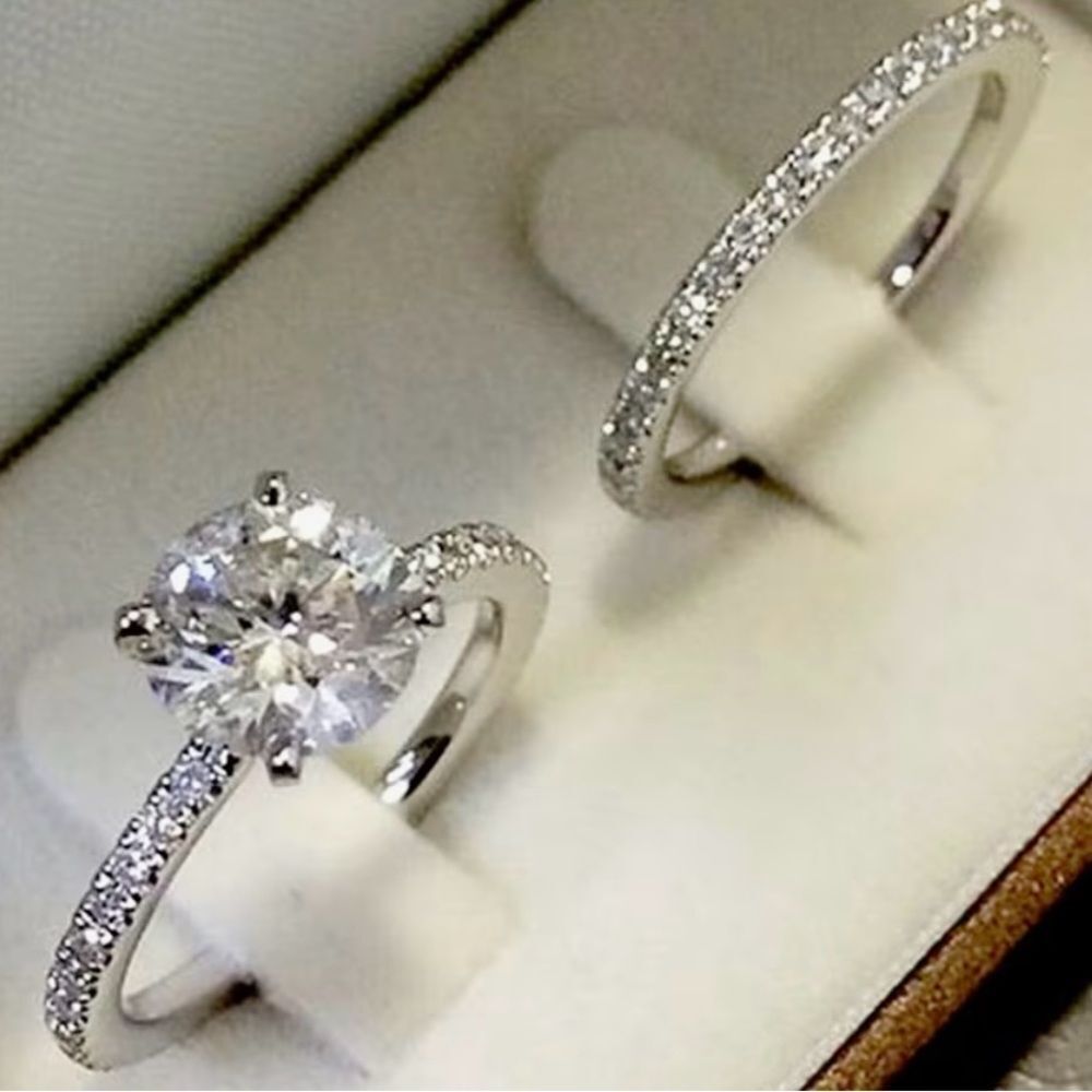 🩶 NEW Stunning Silver Diamond Ring Set 🩶